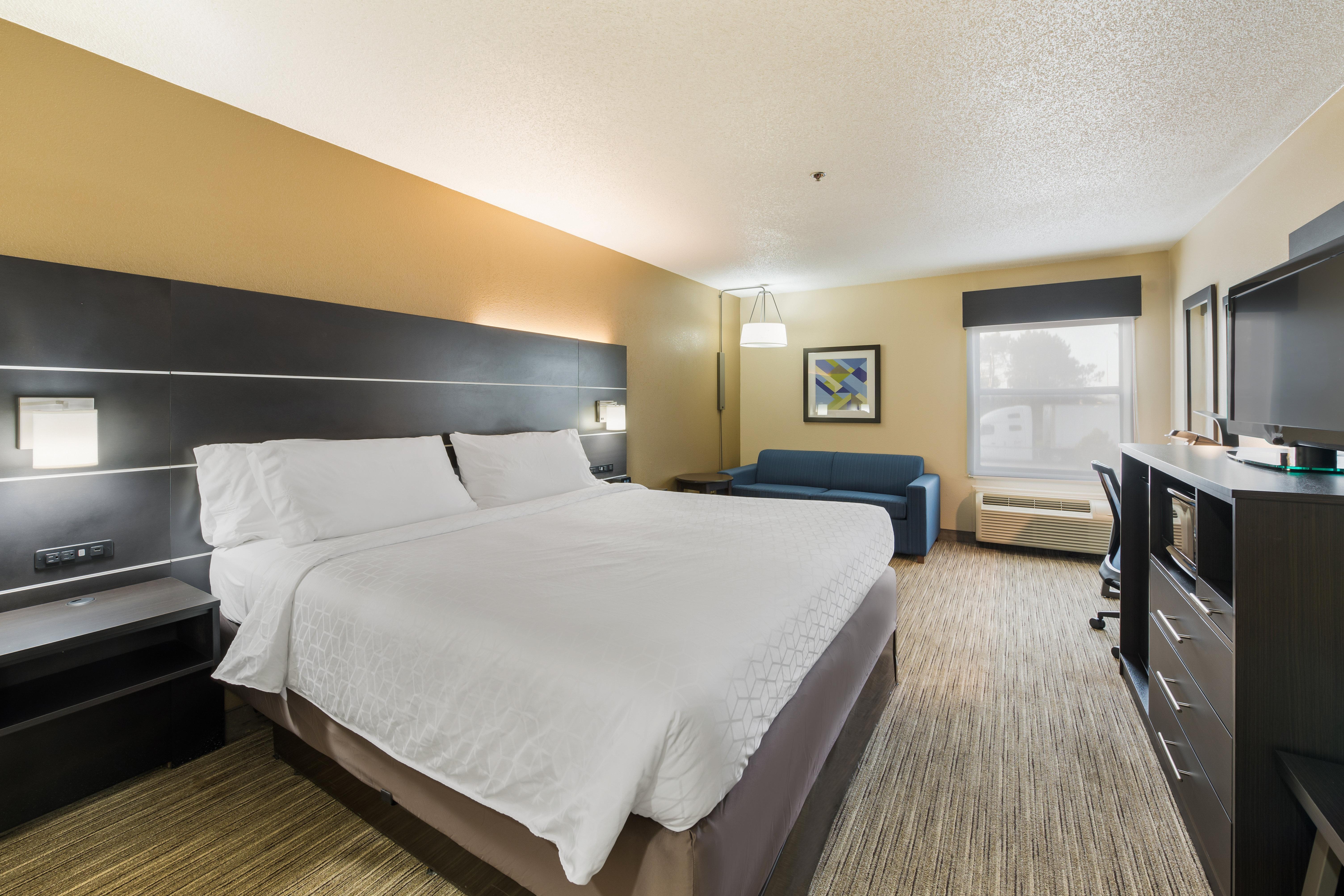 Holiday Inn Express London-I-70 By Ihg Exterior photo